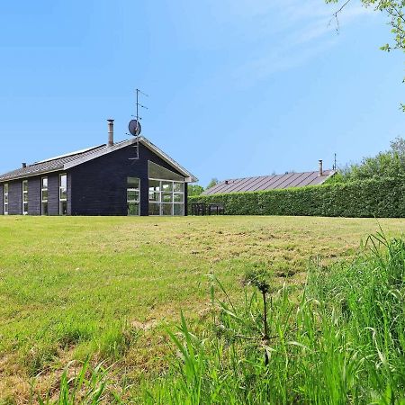 8 Person Holiday Home In Hals Zewnętrze zdjęcie