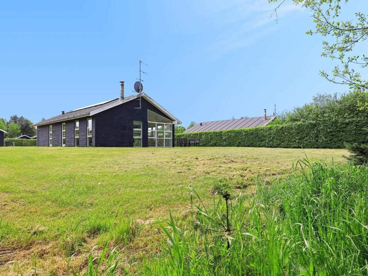 8 Person Holiday Home In Hals Zewnętrze zdjęcie