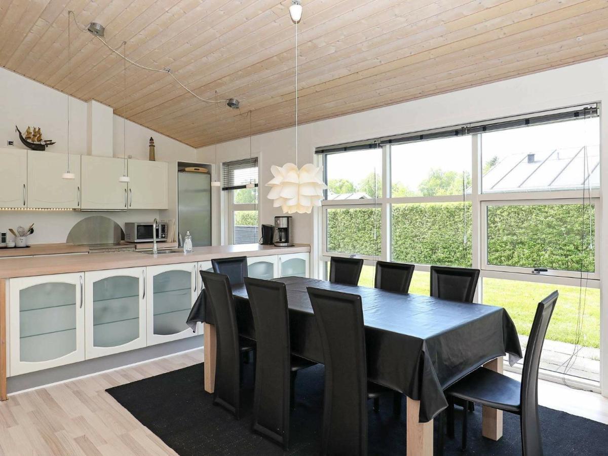 8 Person Holiday Home In Hals Zewnętrze zdjęcie