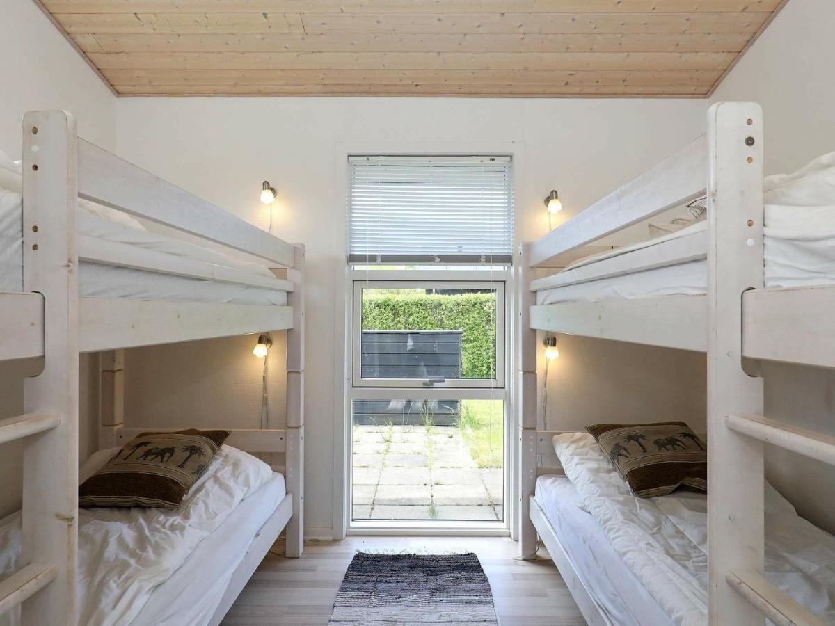 8 Person Holiday Home In Hals Zewnętrze zdjęcie