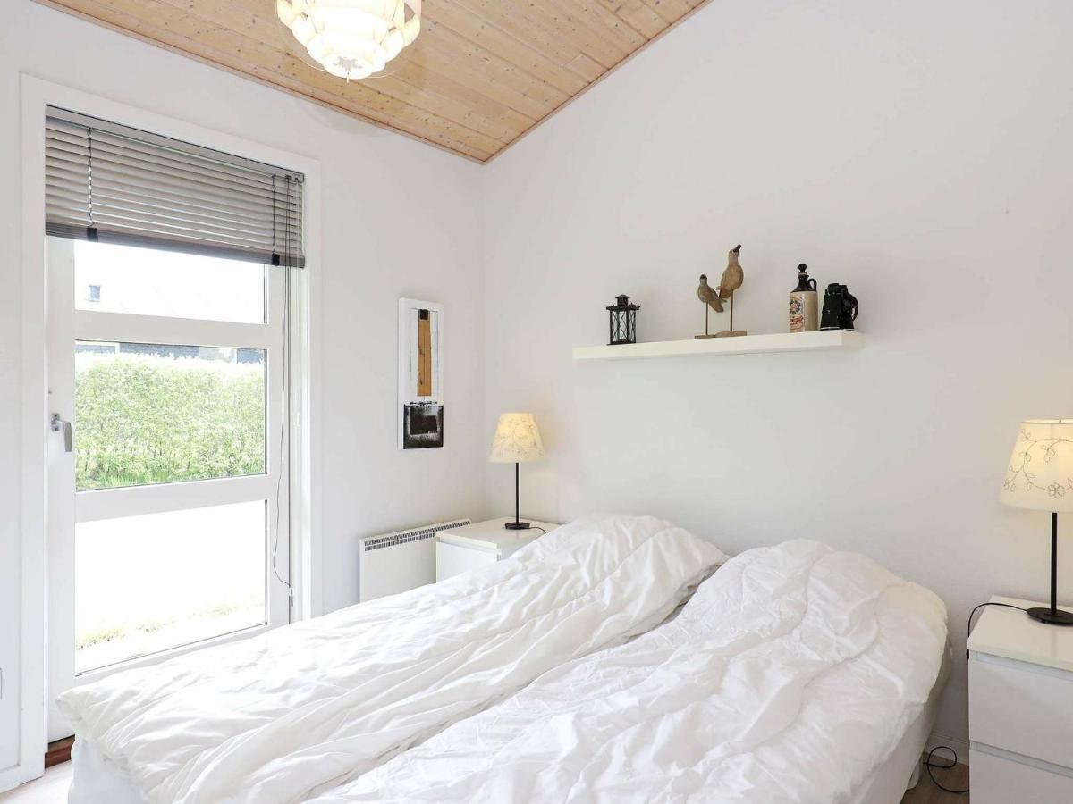 8 Person Holiday Home In Hals Zewnętrze zdjęcie